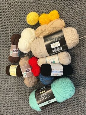 Mixed Yarn Lot 2lb 3oz Hobby Lobby High Quality New & Partial Skein